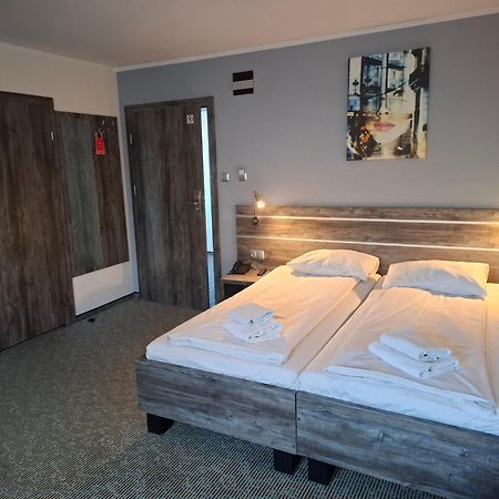Hotel Гижицко Экстерьер фото