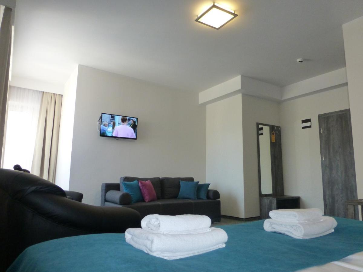 Hotel Гижицко Экстерьер фото
