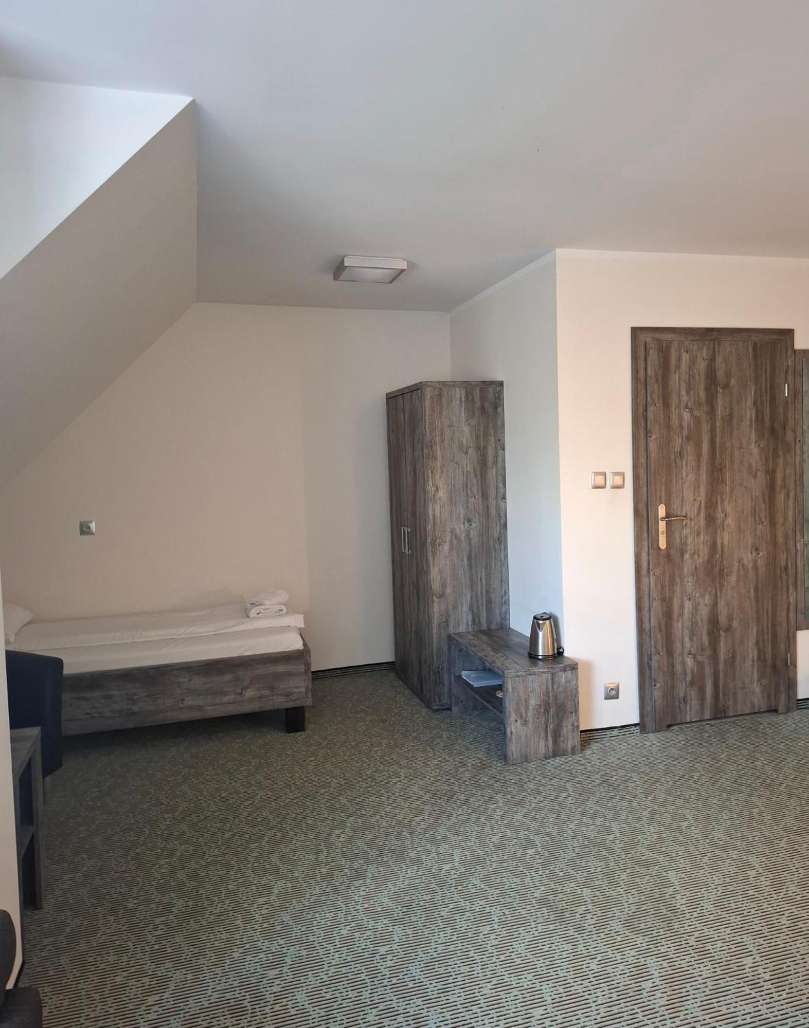 Hotel Гижицко Экстерьер фото