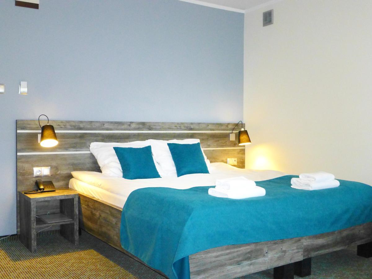 Hotel Гижицко Экстерьер фото