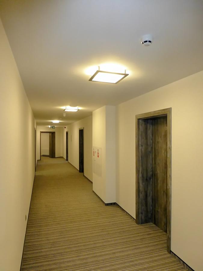 Hotel Гижицко Экстерьер фото