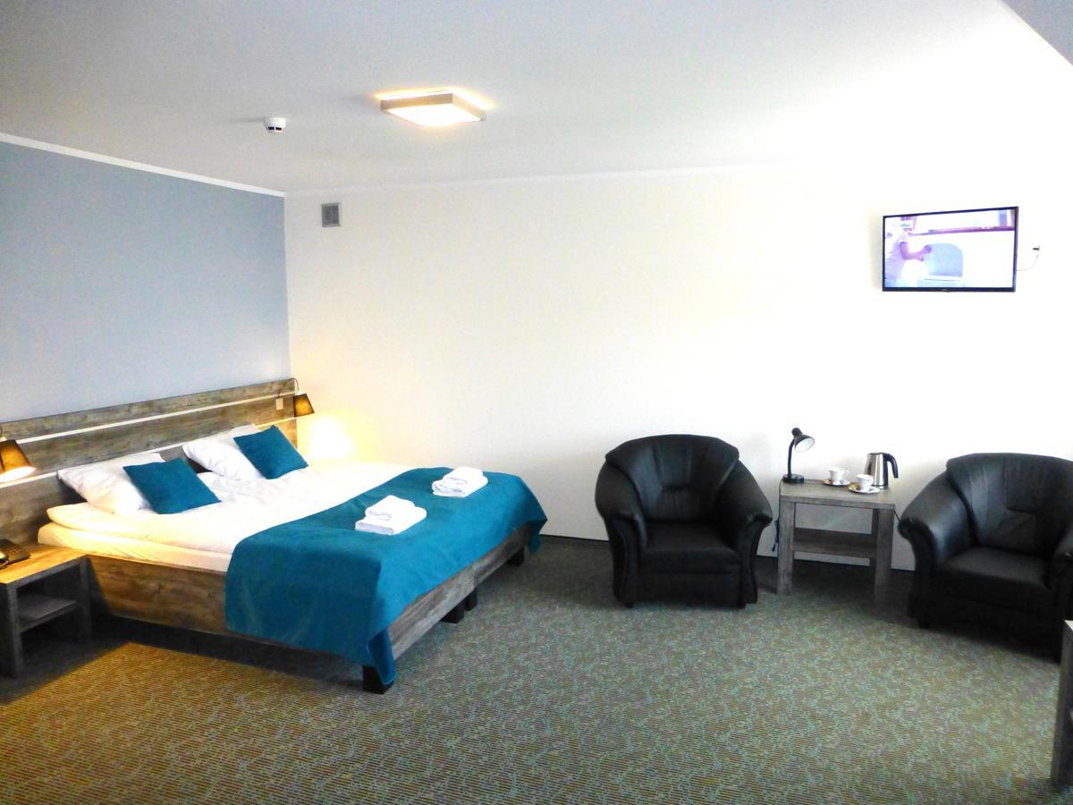 Hotel Гижицко Экстерьер фото