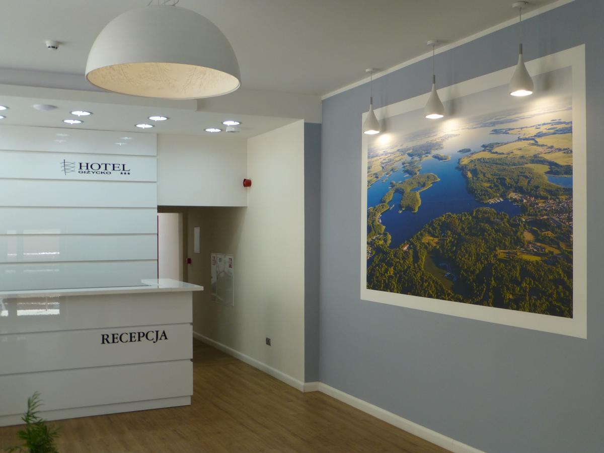 Hotel Гижицко Экстерьер фото